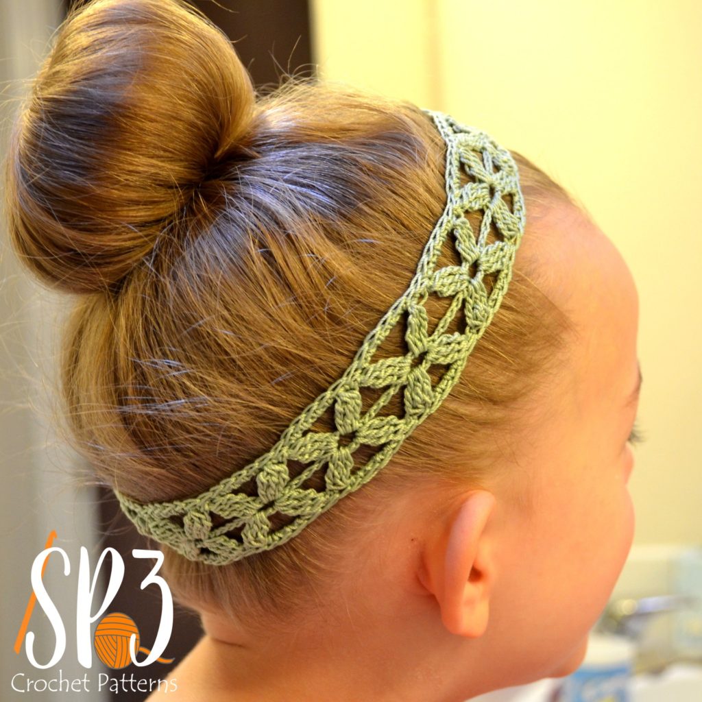 Simple Flower Headband Crochet Pattern {FREE} - Sweet Potato 3