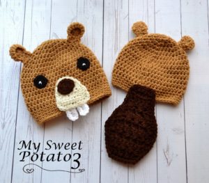 Read more about the article Free Crochet Beaver Hat Pattern with Tail