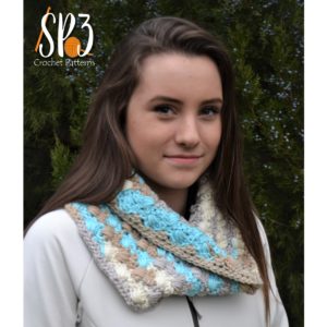 Woven Shells Cowl