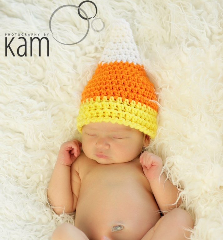 Read more about the article Candy Corn Crochet Hat Pattern {FREE}