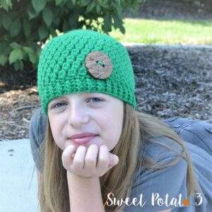 Read more about the article Emerald Stone Crochet Hat Pattern