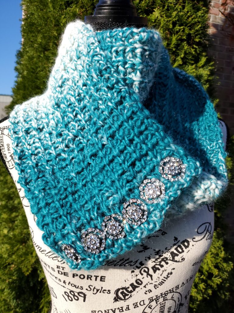 I used Lion Brand Scarfie yarn for this, I highly recommend it. : r/crochet