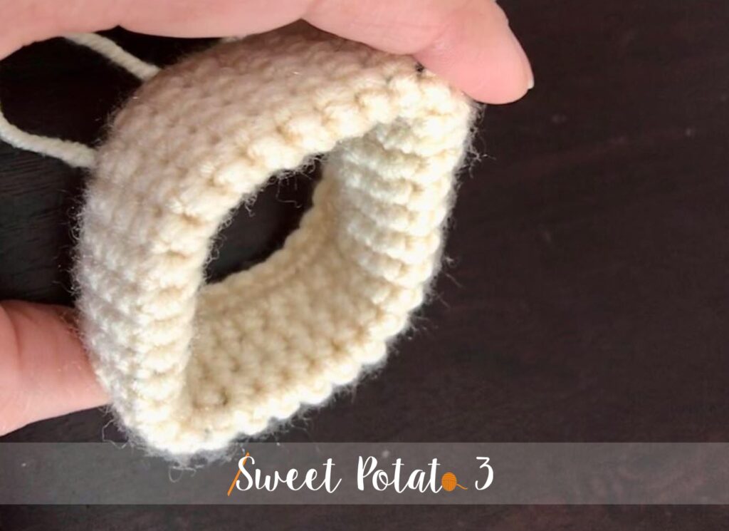 Free Crochet Pattern Shells Sunglasses Case 