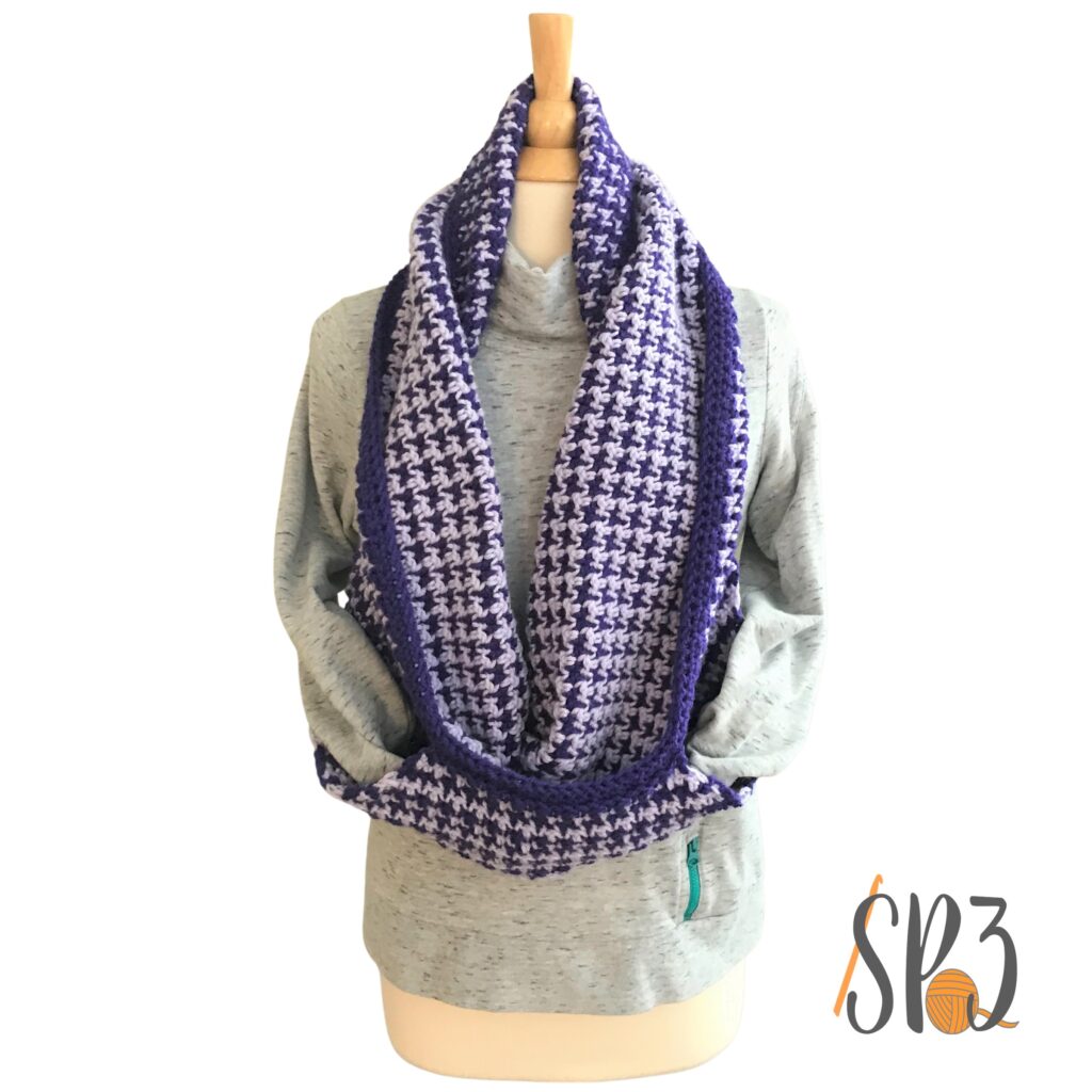 Houndstooth Pocket Cowl