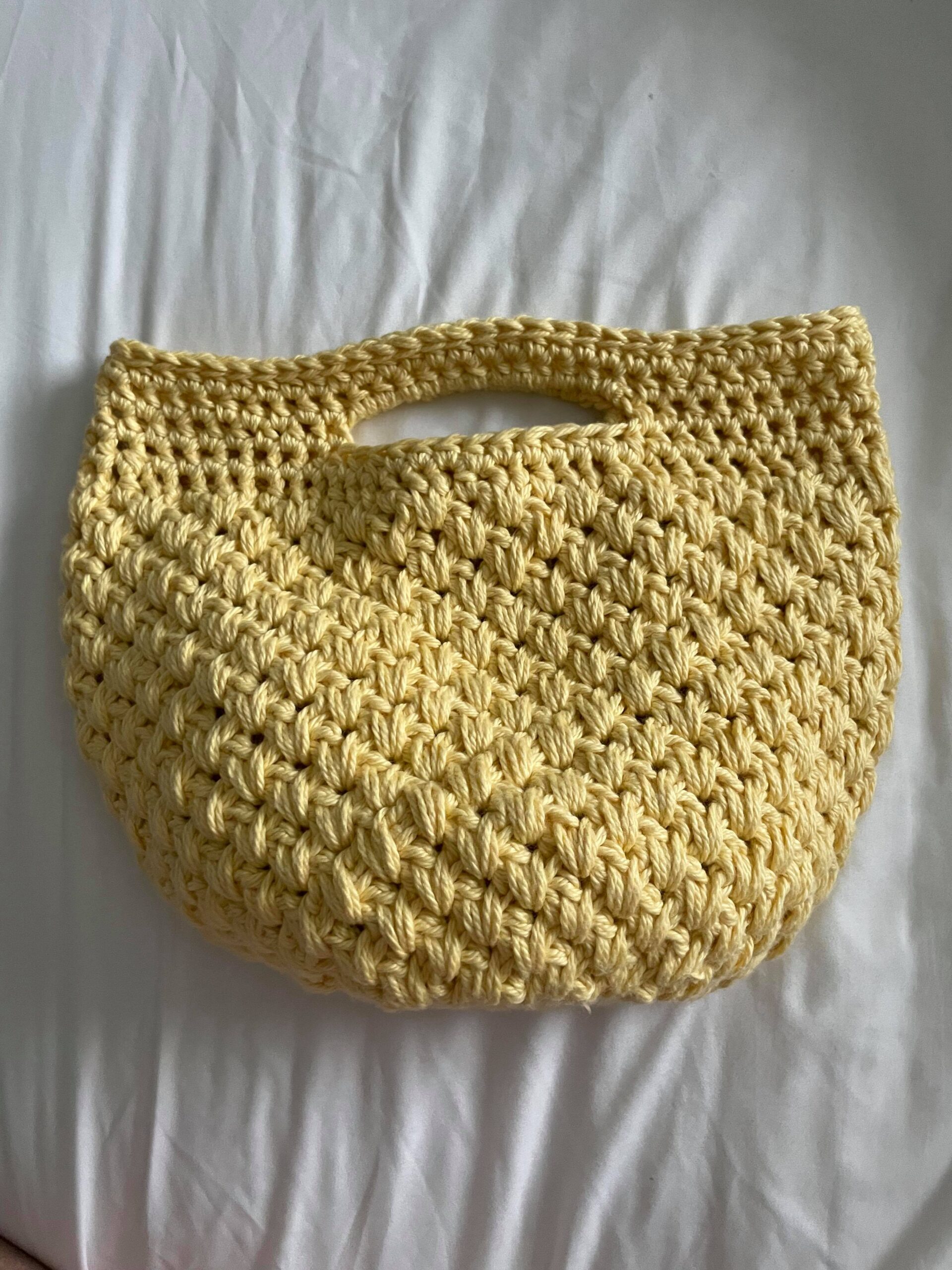 Armeria Everyday Handbag Crochet Pattern - Sweet Potato 3