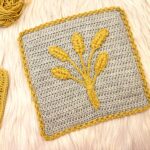 Fall Wheat Stalk – Free Crochet Applique Pattern