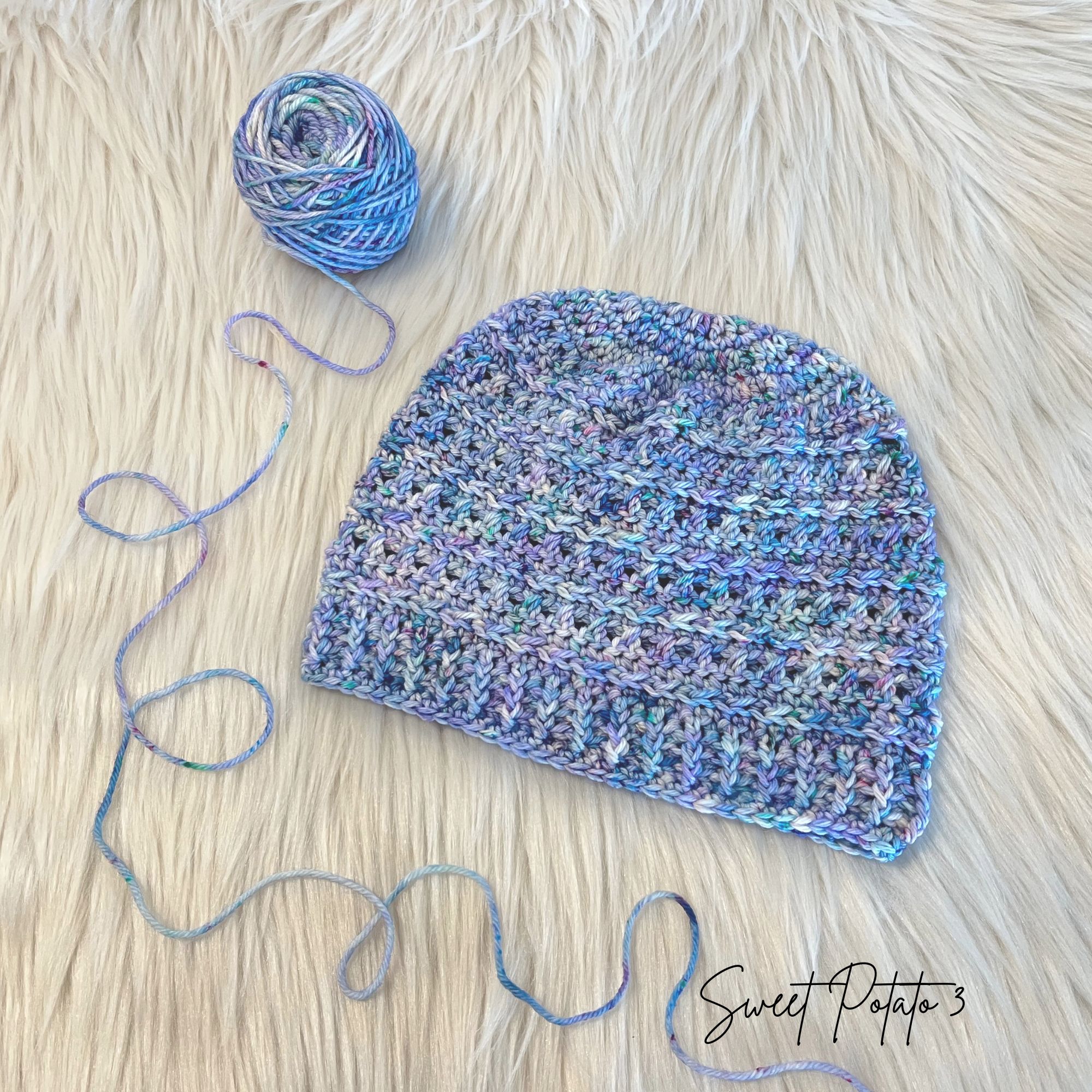 You are currently viewing Winter Wishes Hat Crochet Pattern