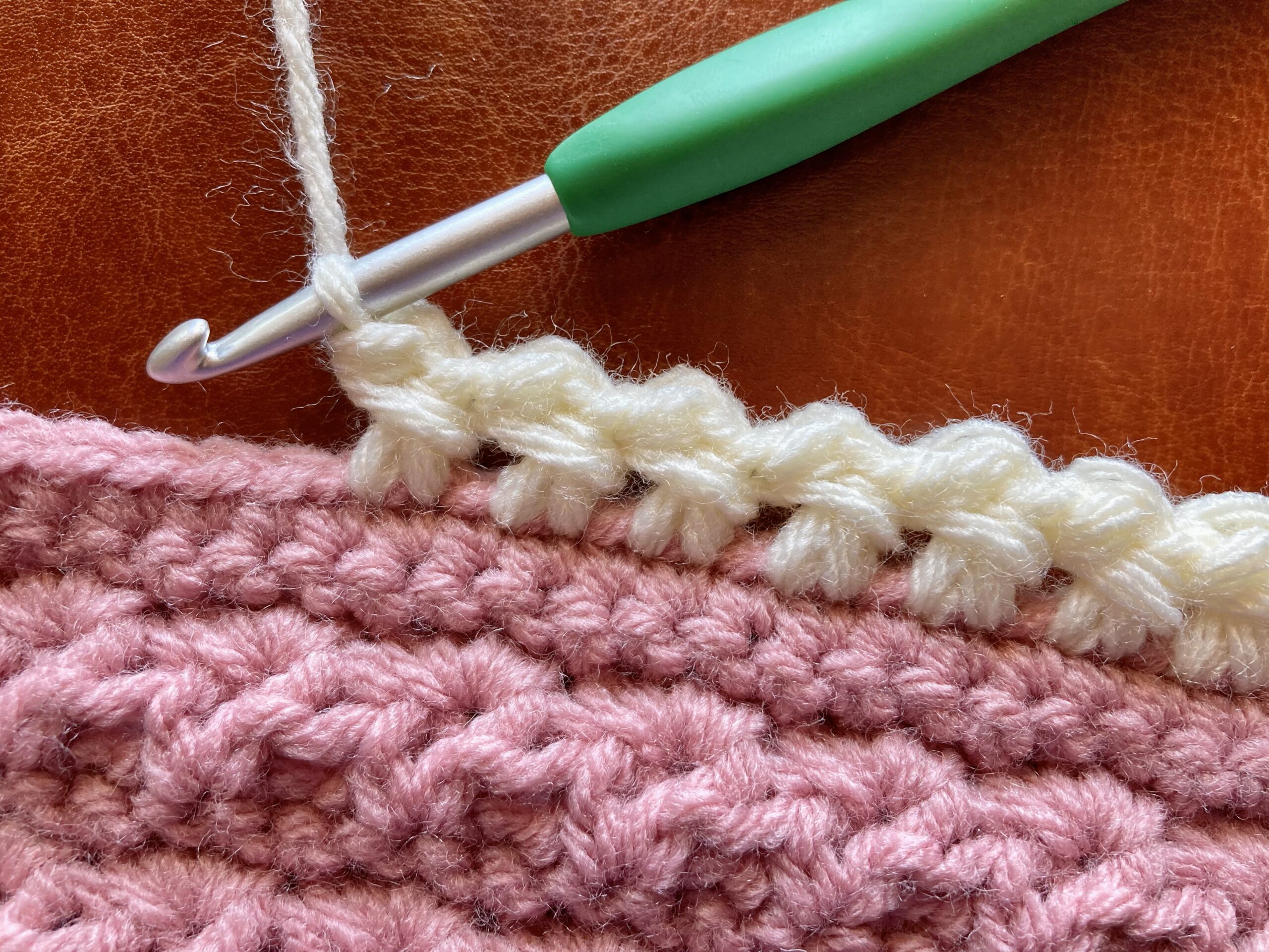 You are currently viewing Quick & Easy One Row Crochet Border