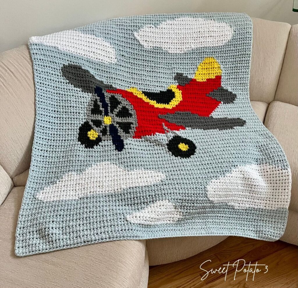 Airplane-Blanket-5-1024x991 Airplane Baby Blanket for Your Little Aviator